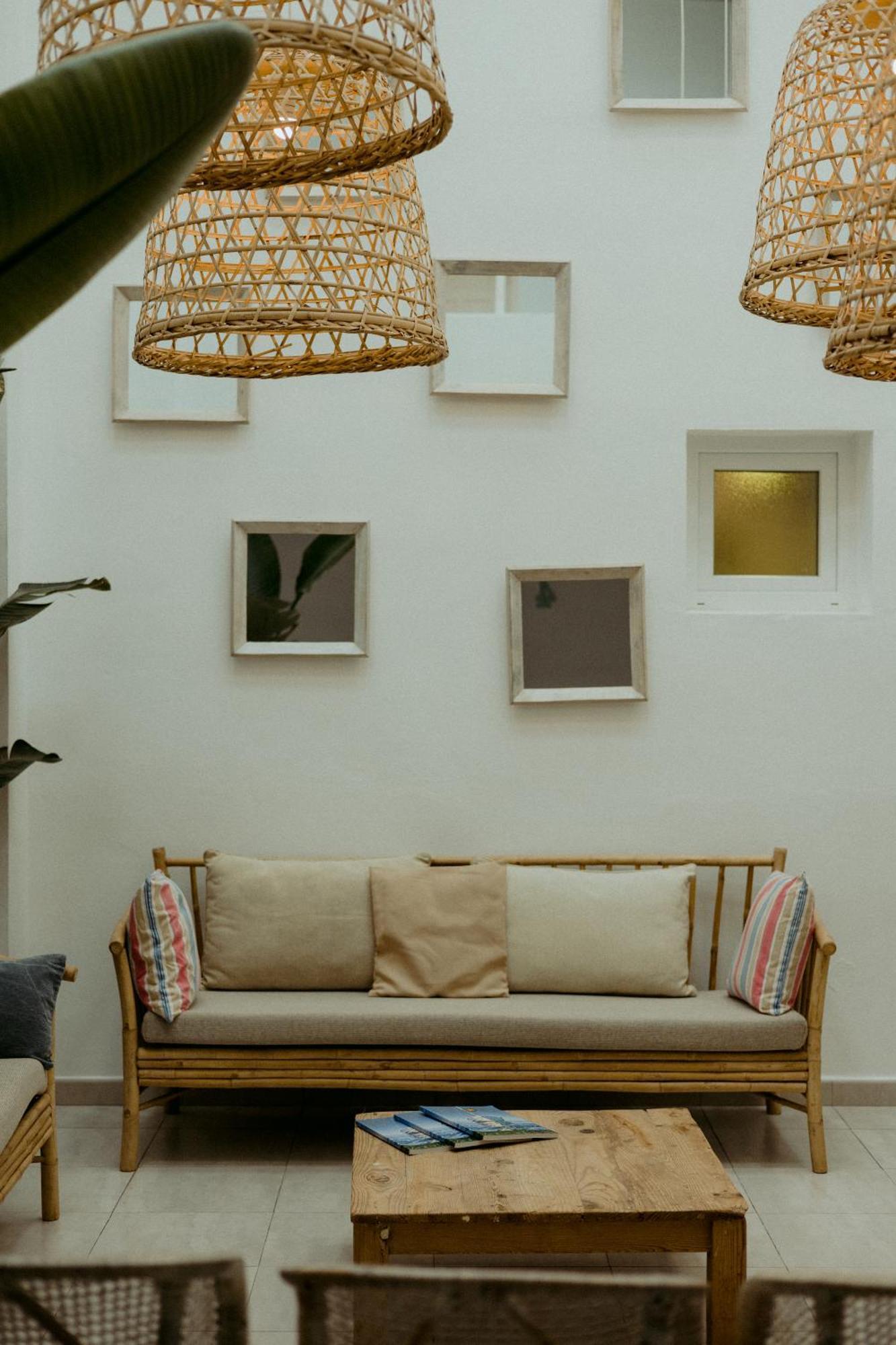 Apartamentos Es Calo Екстериор снимка